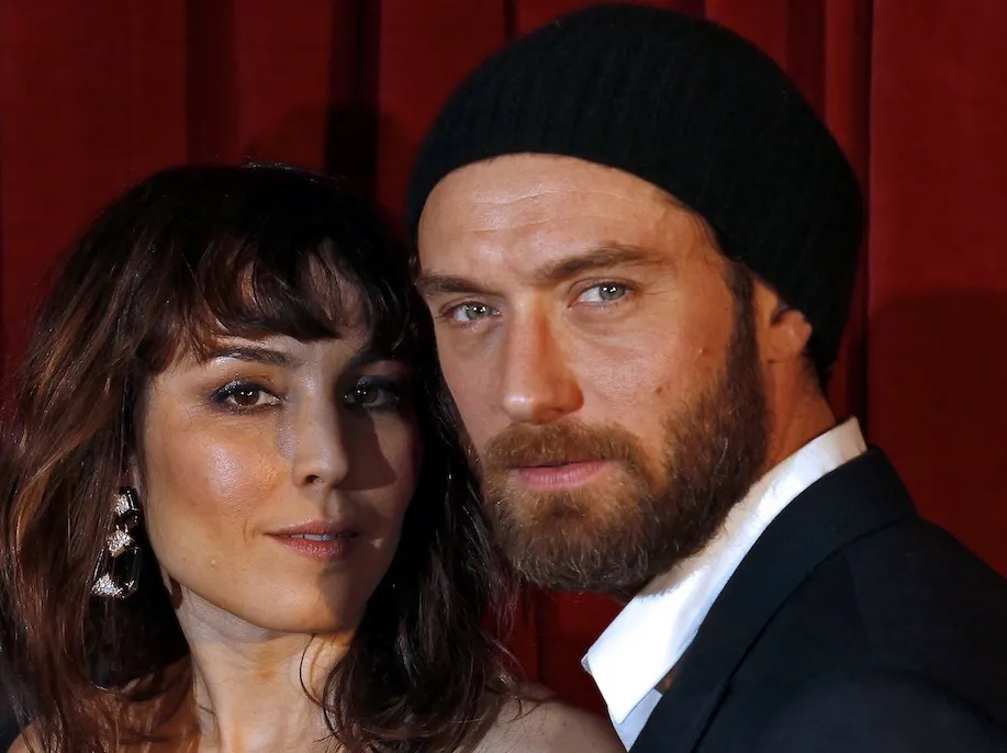 2844693-noomi-rapace-i-jude-law.jpg