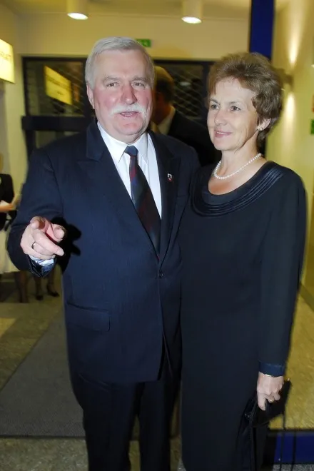 3409885-danuta-i-lech-walesowie.jpg