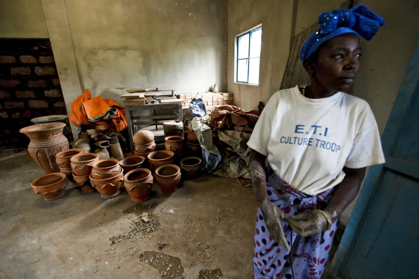 3663407-afryka-rwanda-garncarstwo.jpg