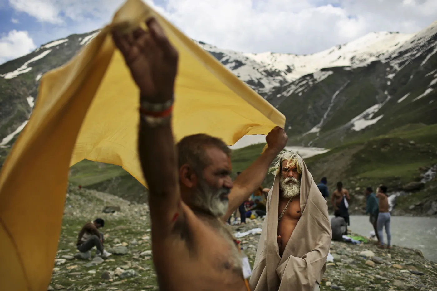 3744102-pielgrzymka-hindu-kaszmir.jpg