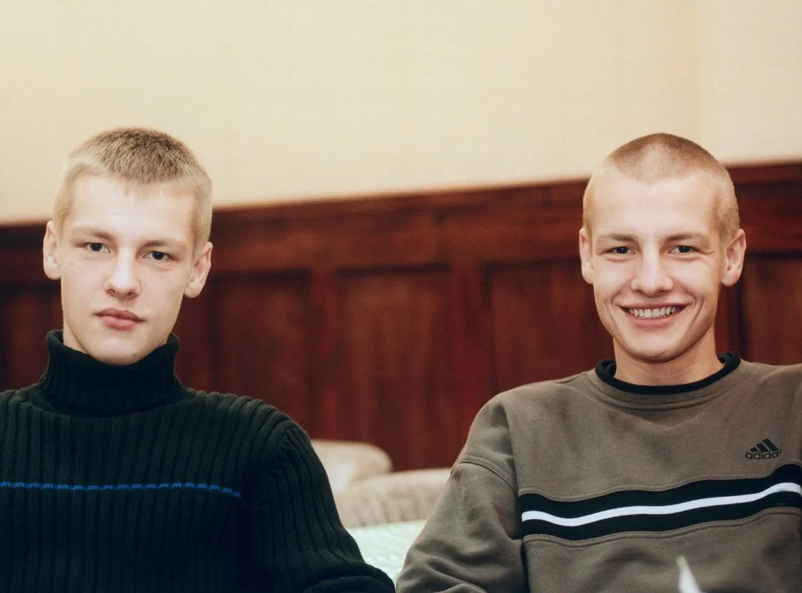 Urodziny braci Mroczek. Bliźnacy kończą dziś 30 lat