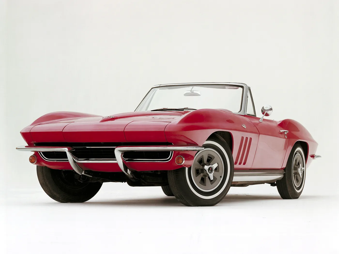 3820395-60thannivhistoricvette09.jpg