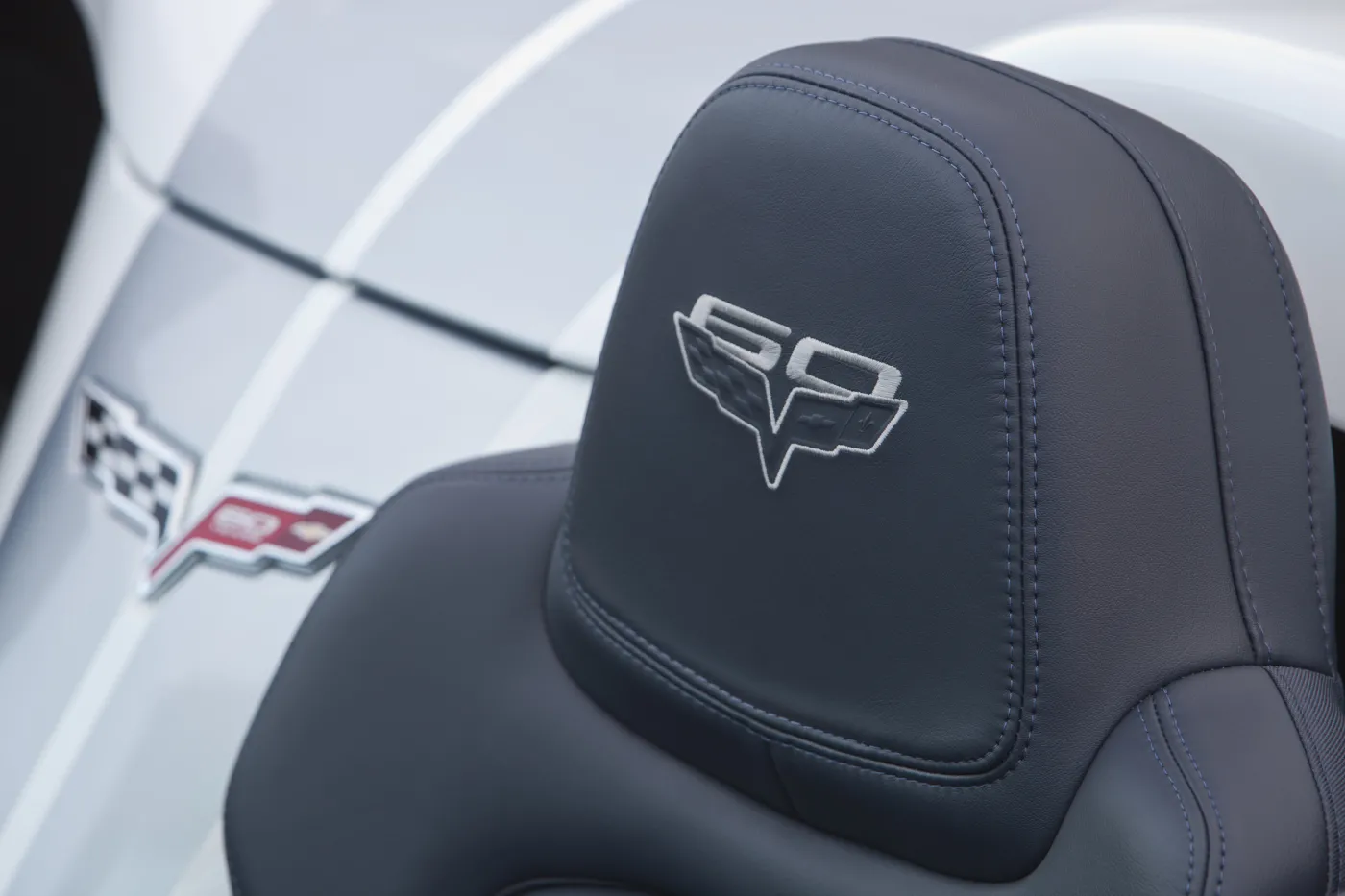 3833521-2013-corvette-427-05740.jpg