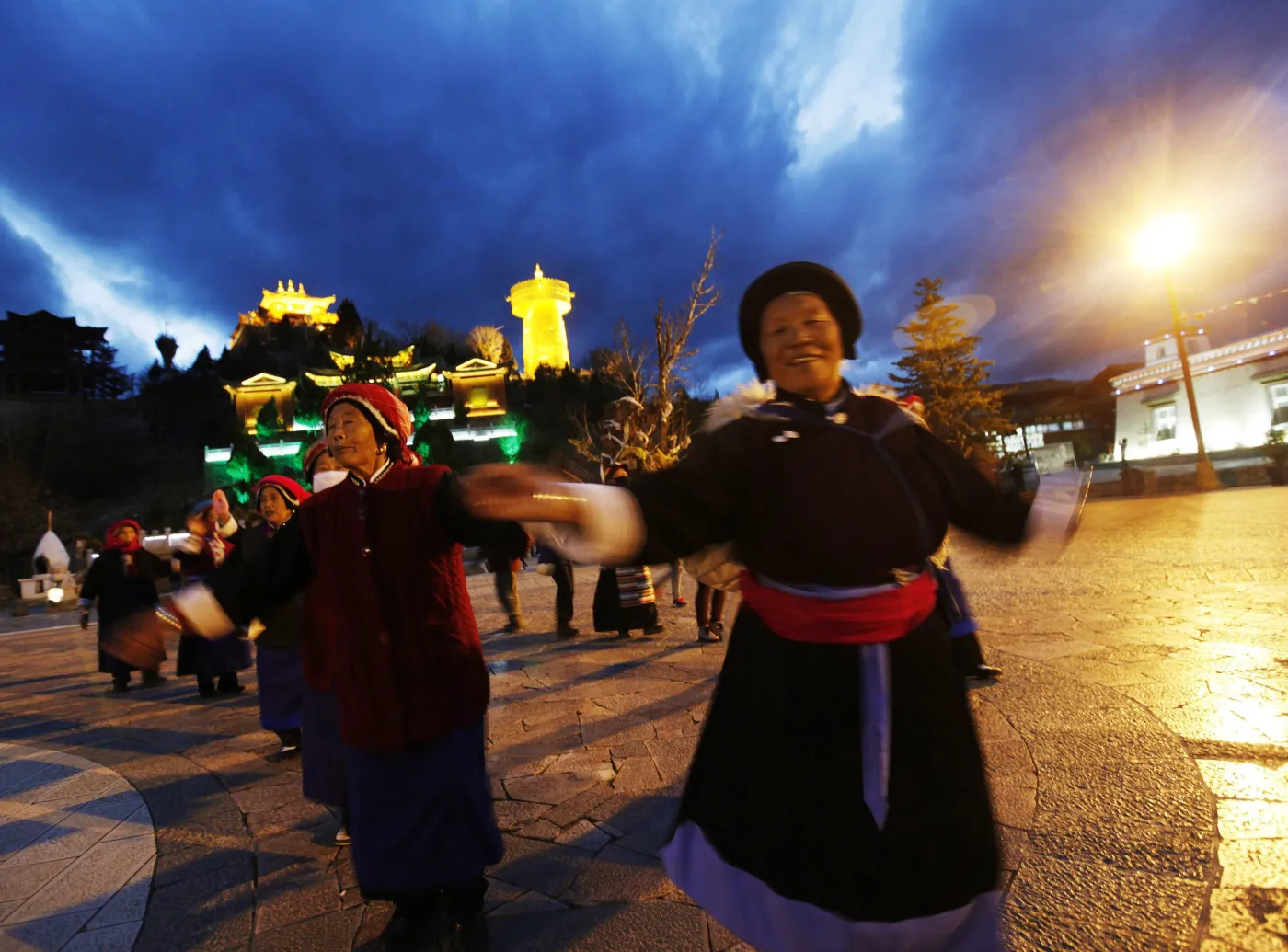 3529838-shangri-la-chiny-tybet.jpg