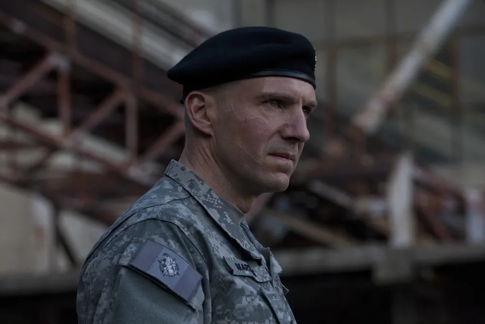 Ralph Fiennes – nieposkromiony złośnik