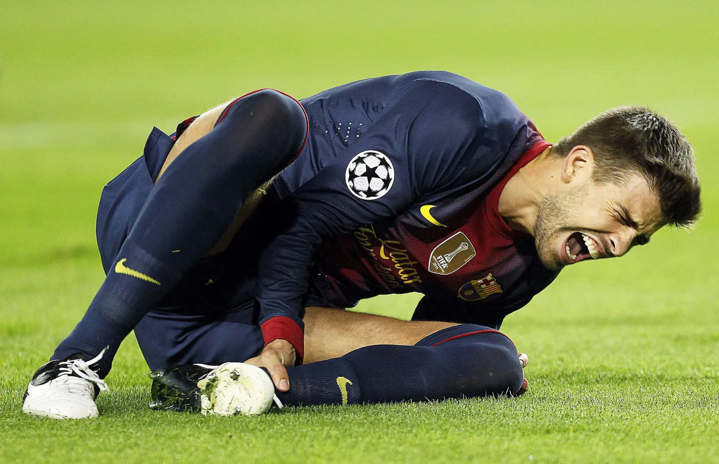 Barcelona bez obrońcy. Pique kontuzjowany