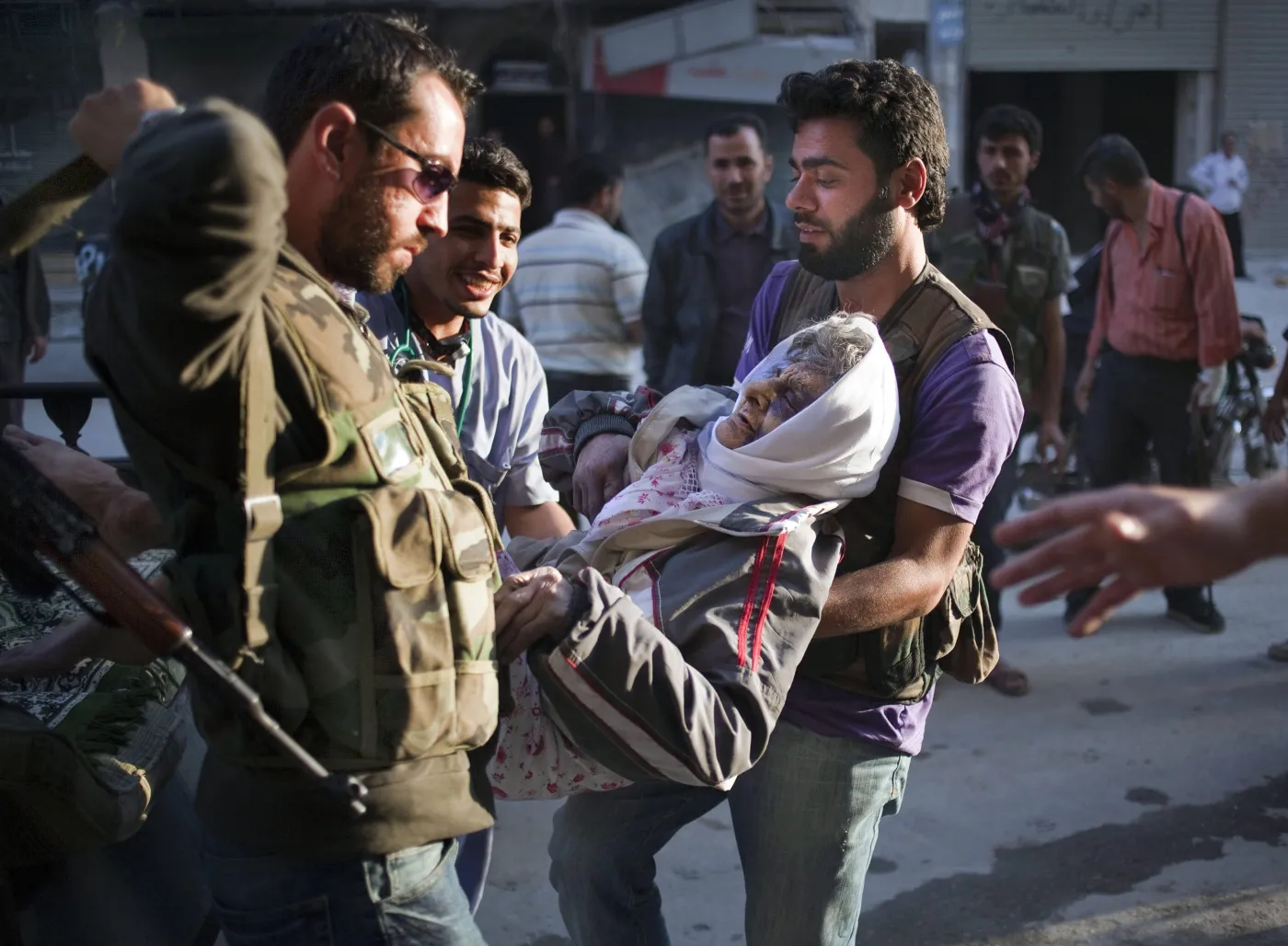 4154333-ofiary-konfliktu-w-syrii.jpg