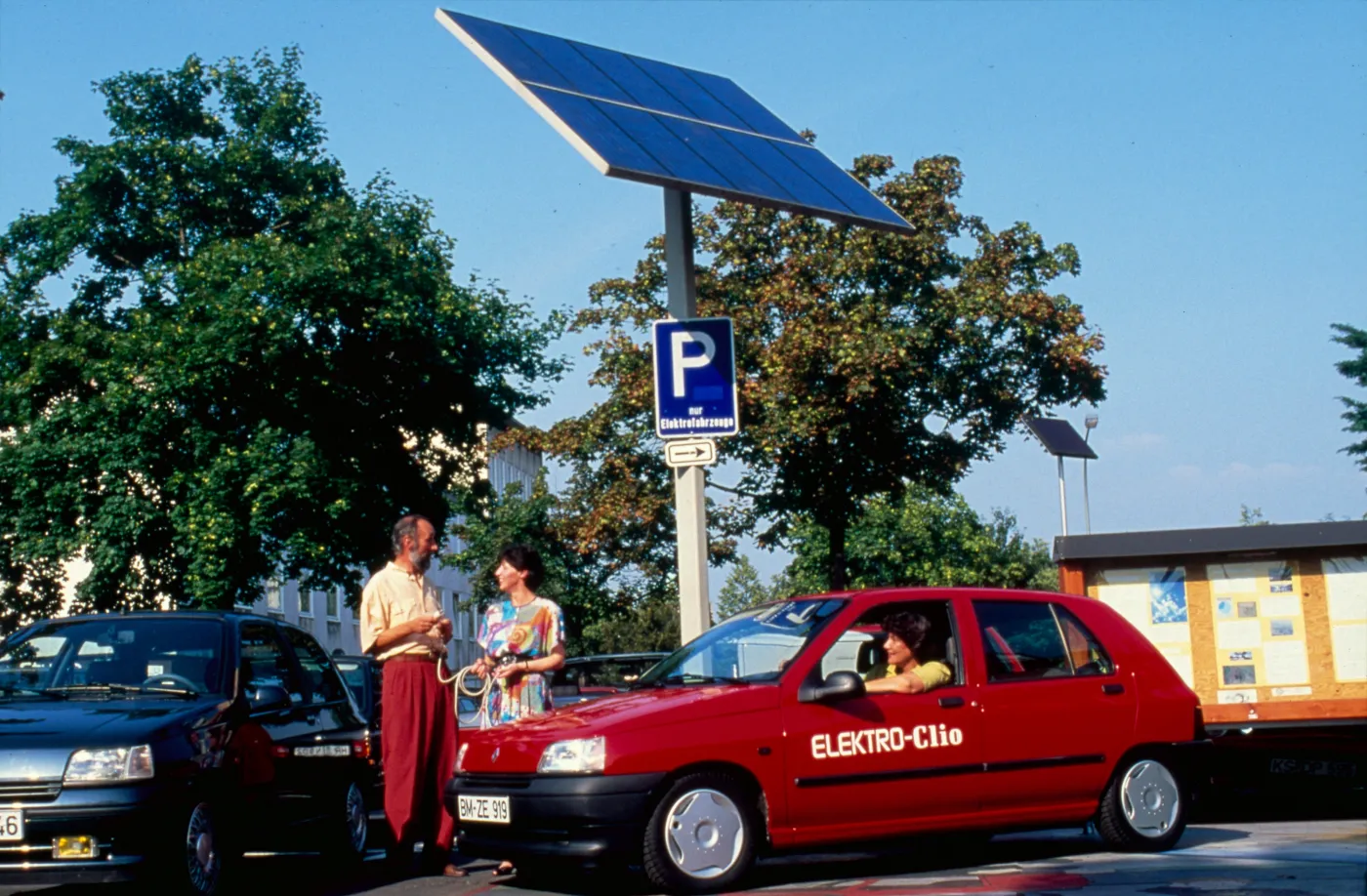 3872047-2-clio-elektryczne-1991-r.jpg