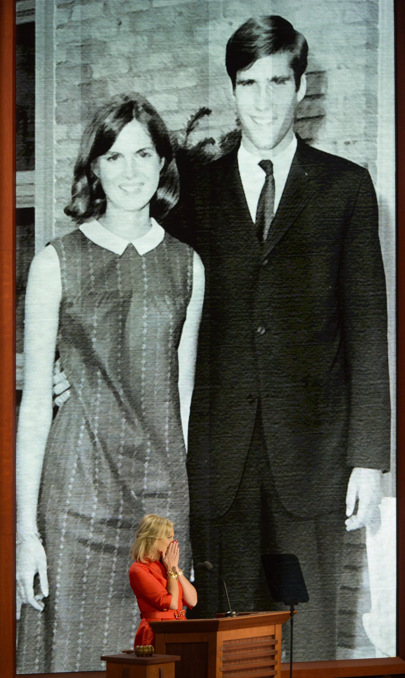 3954955-mitt-romney-ann-romney.jpg