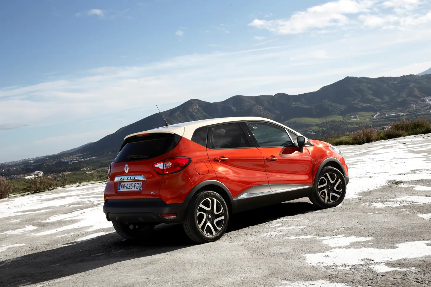 4504758-renault-42221-global-en.jpg