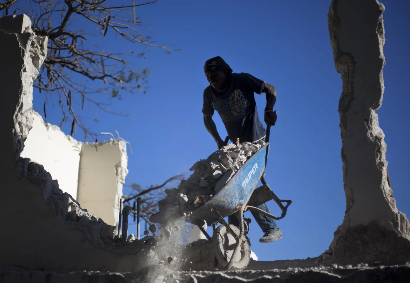 4514469-haiti-trzesienie-ziemi.jpg