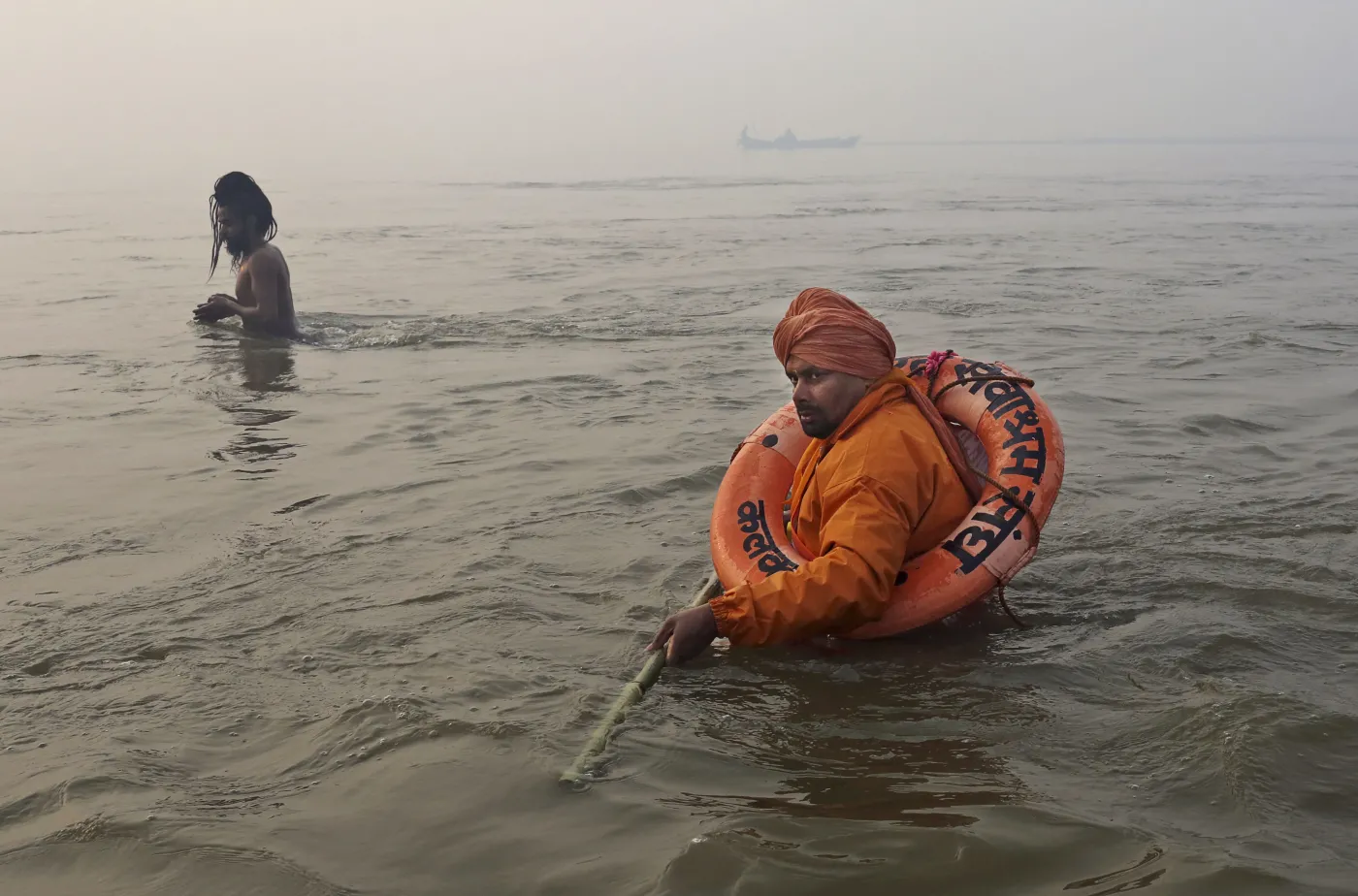 4515539-swieto-kumbh-mela-indie.jpg