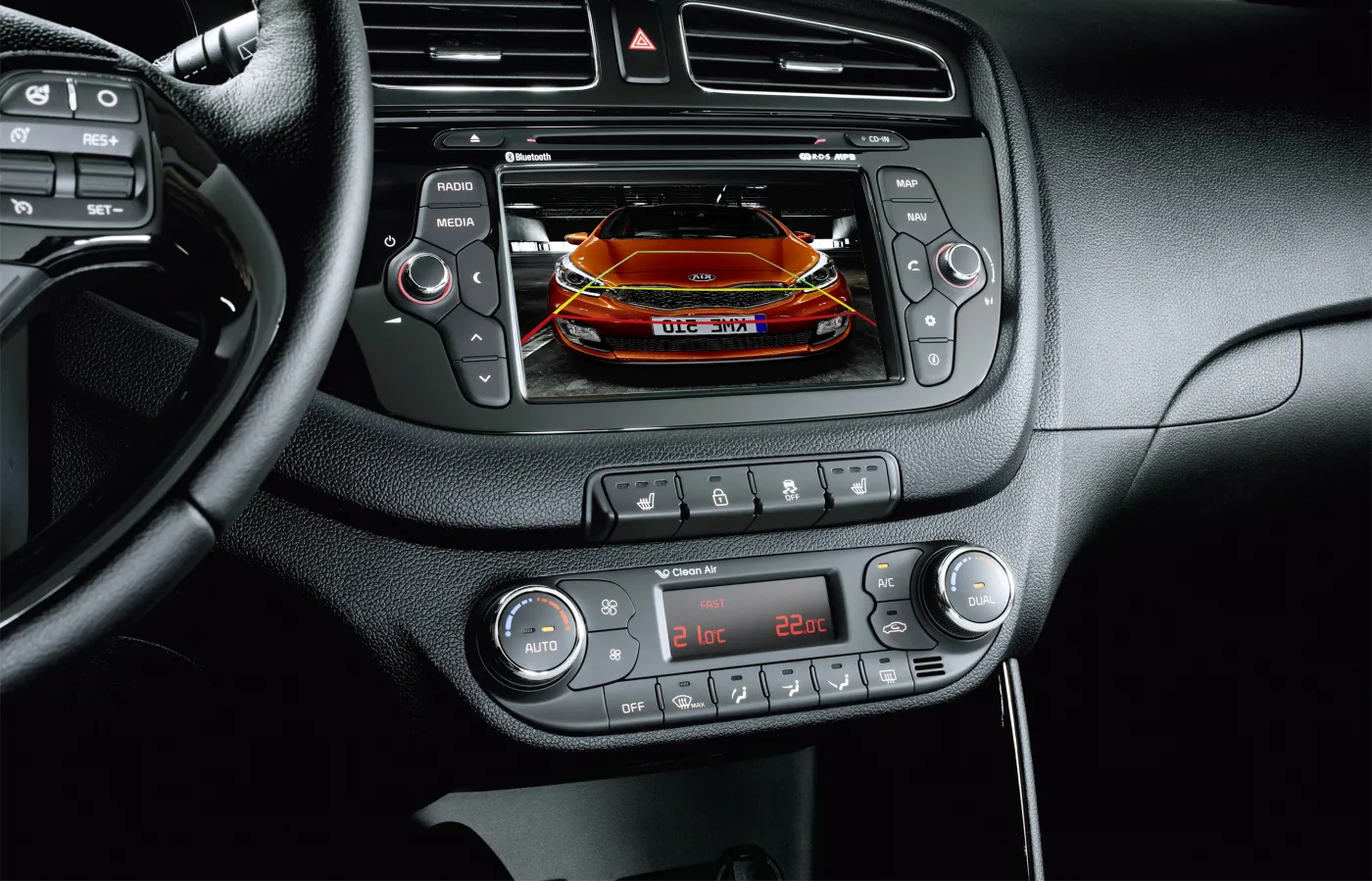 4632355-kia-ceed-rearview-camera.jpg
