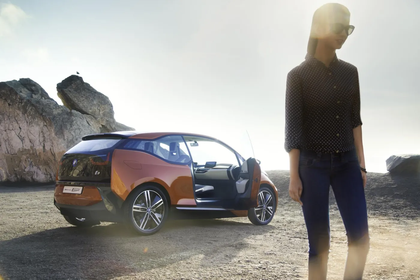 Niemcy elektryzują świat! Piewsze zdjęcia całkiem nowego BMW i3 coupe