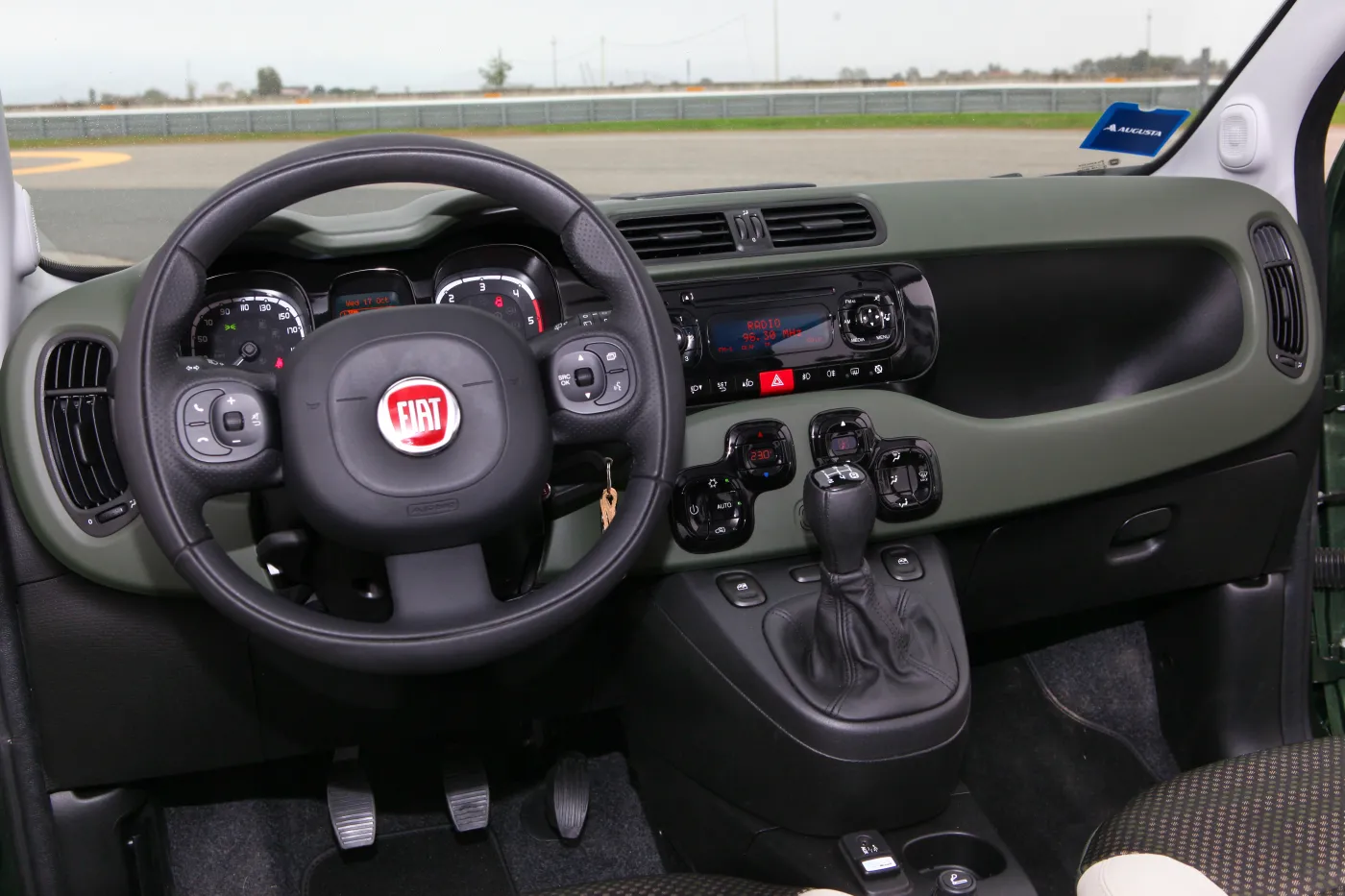 4373899-121016-f-panda-4x4-6-0-69.jpg