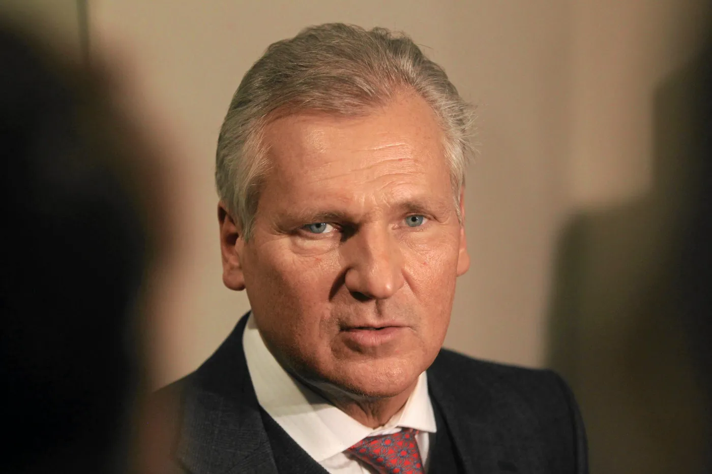 "Biały człowiek proponuje świecidełka". Kwaśniewski dogadał się z Rosją?