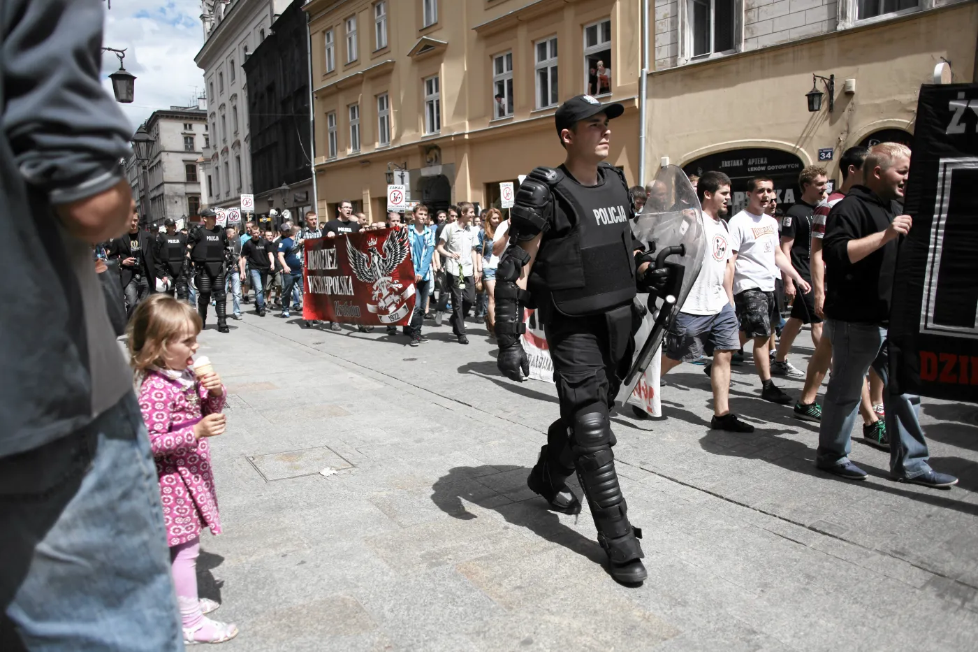 4981266-parada-rownosci-krakow.jpg
