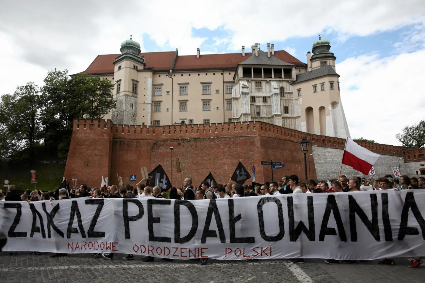 4981324-parada-rownosci-krakow.jpg