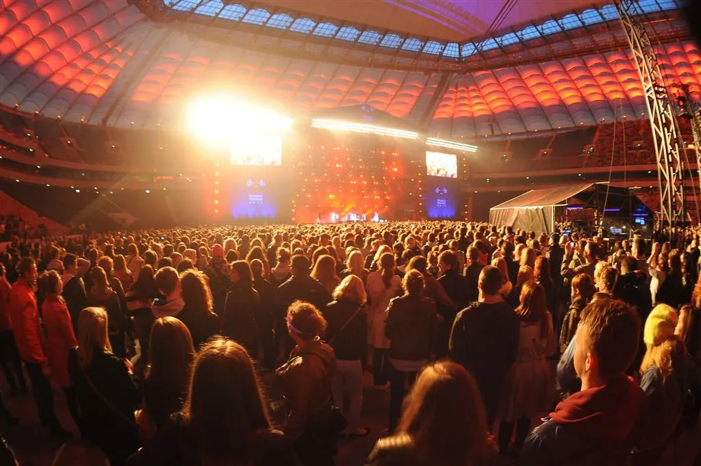 5015117-orange-warsaw-festival.jpg