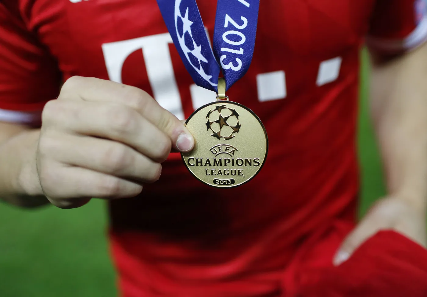 5015956-radosc-pilkarzy-bayernu.jpg