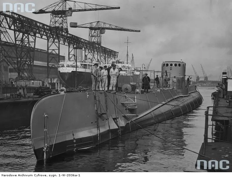 4669346-orp-sep-okret-podwodny.jpg