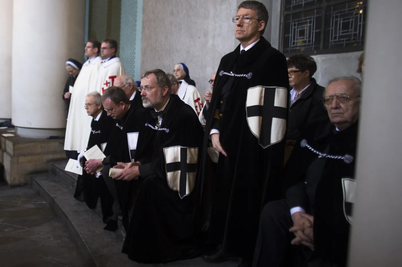 4673917-pozegnanie-benedykta-xvi.jpg