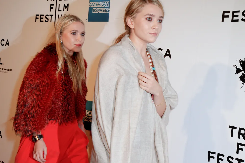 4713775-mary-kate-i-ashley-olsen.jpg
