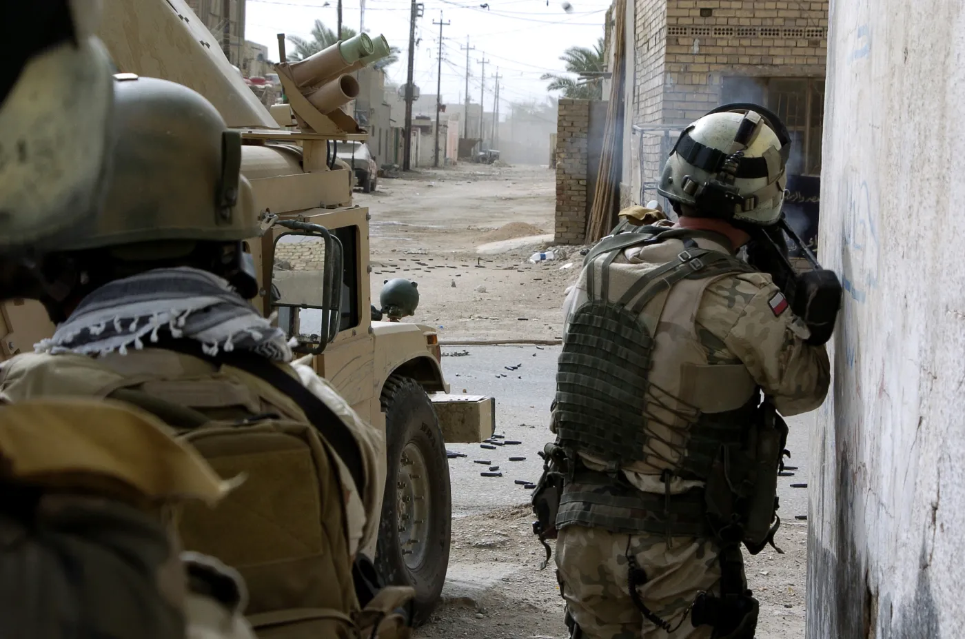 4752653-polacy-irak-wojsko-armia.jpg