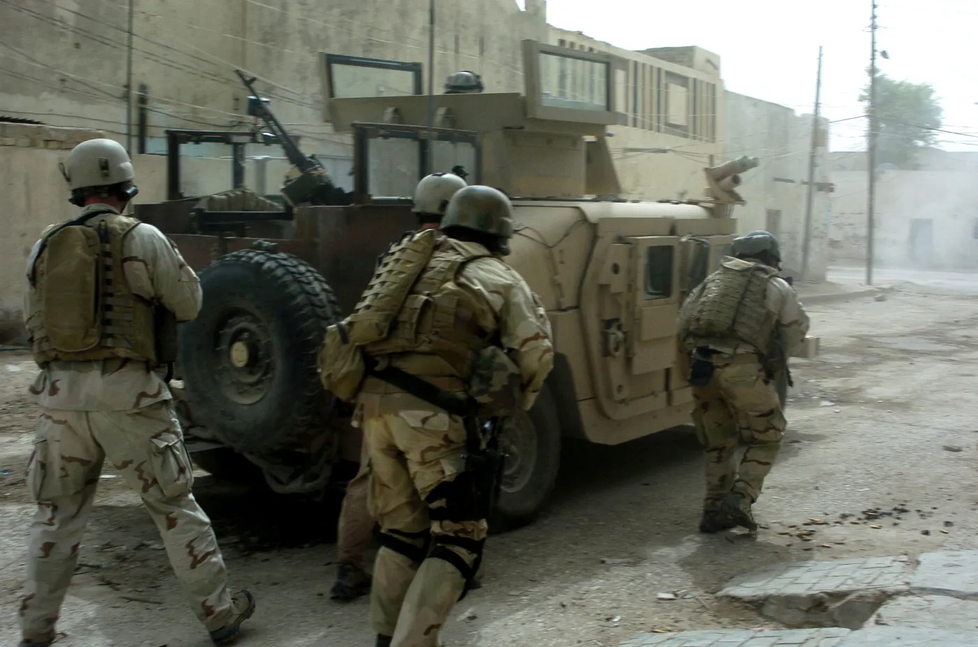 4752740-polacy-irak-wojsko-armia.jpg