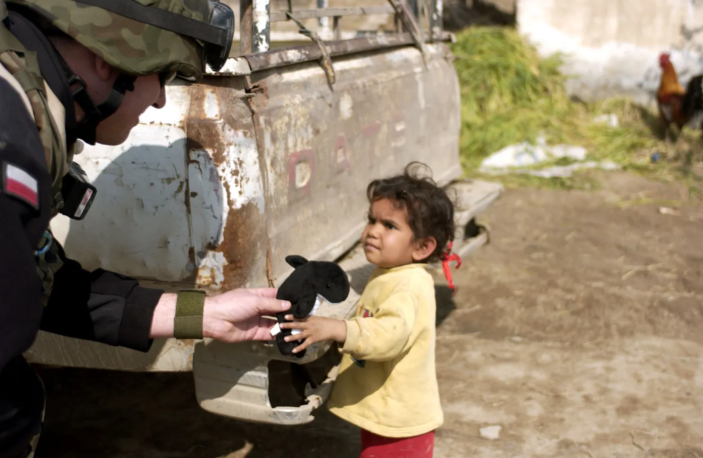 4752885-polacy-irak-wojsko-armia.jpg
