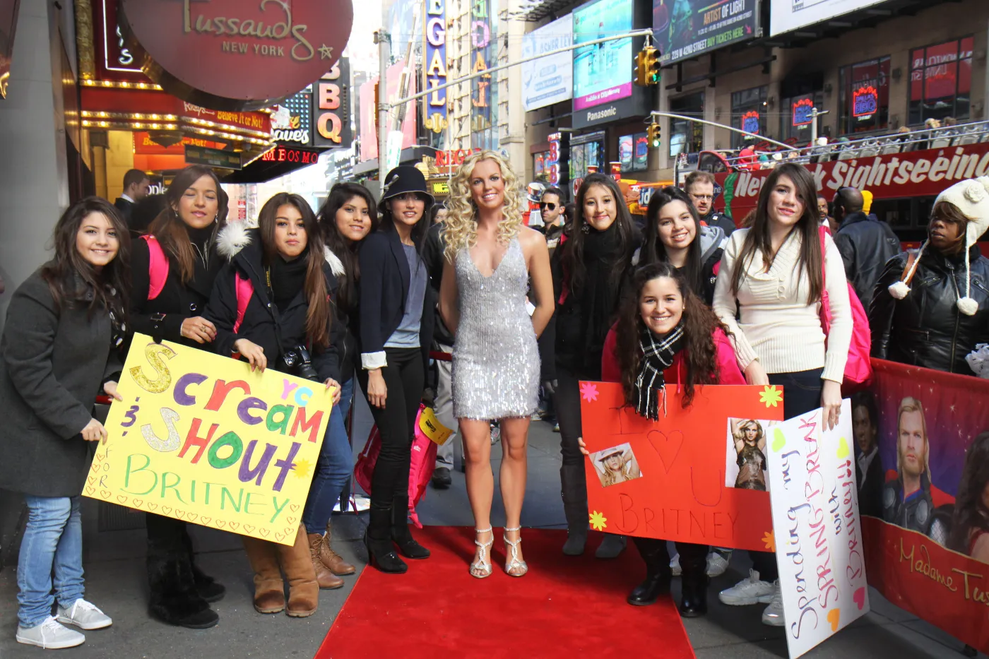 4788600-britney-spears-z-wosku.jpg