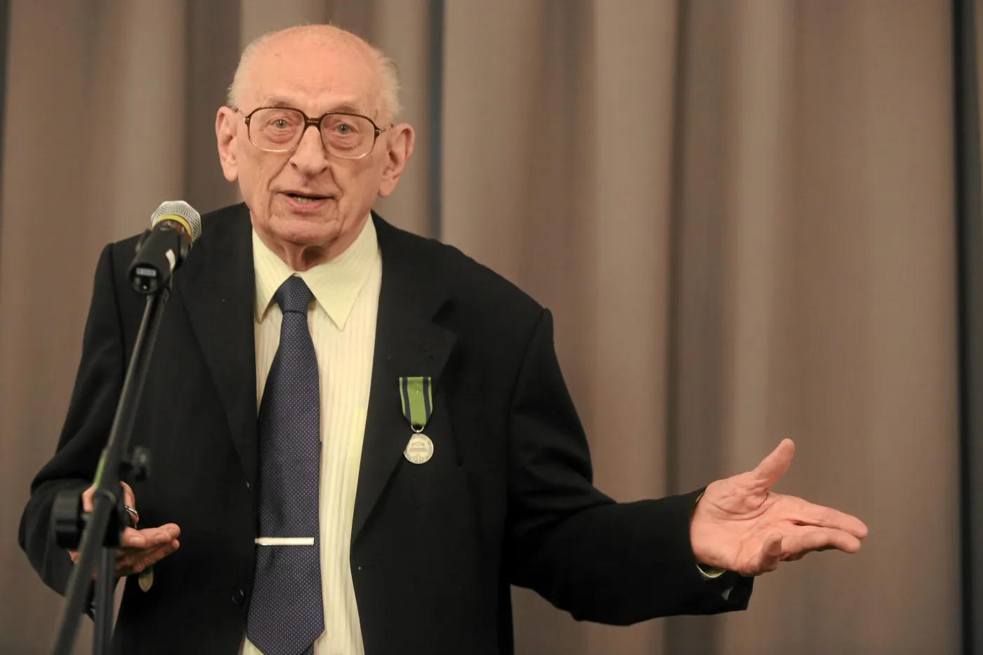 Władysław Bartoszewski