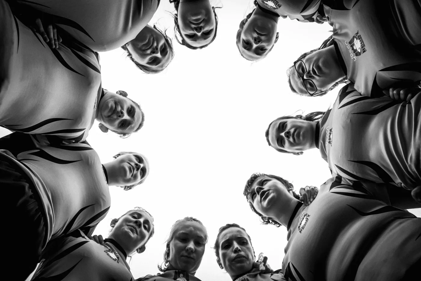 5413821-kobiety-tez-graja-w-rugby.jpg