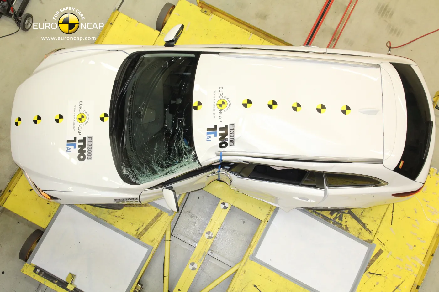 5452359-mazda-6-test-euro-ncap.jpg