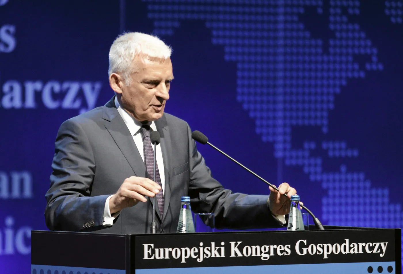 Były premier Jerzy Buzek