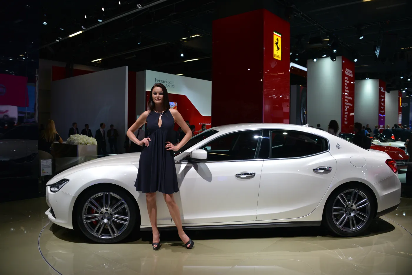 Sensacyjna nowość w Polsce, celuje w BMW! Zobacz zdjęcia maserati ghibli
