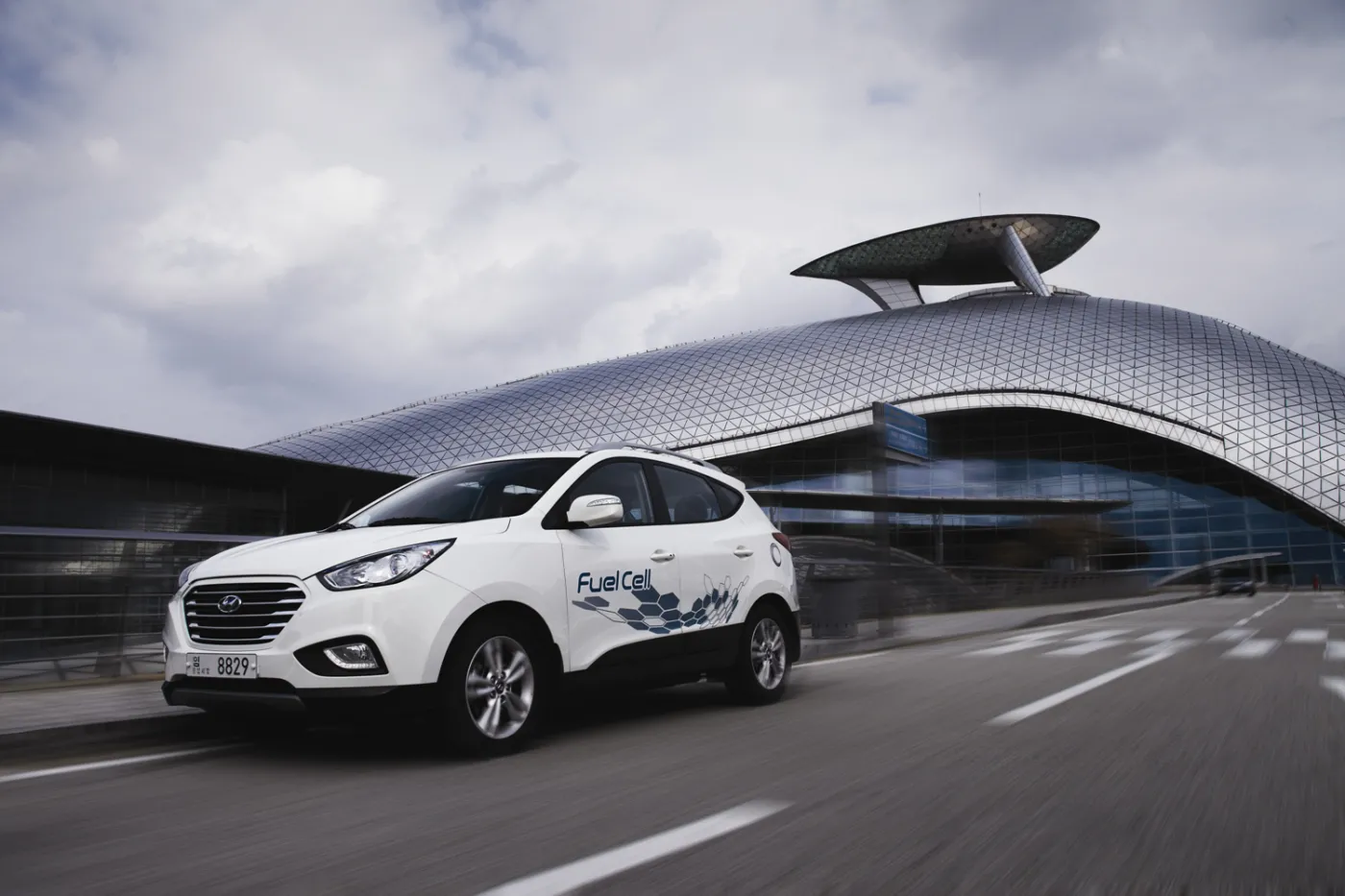 5204676-71610hyu-fuel-cell-image.jpg