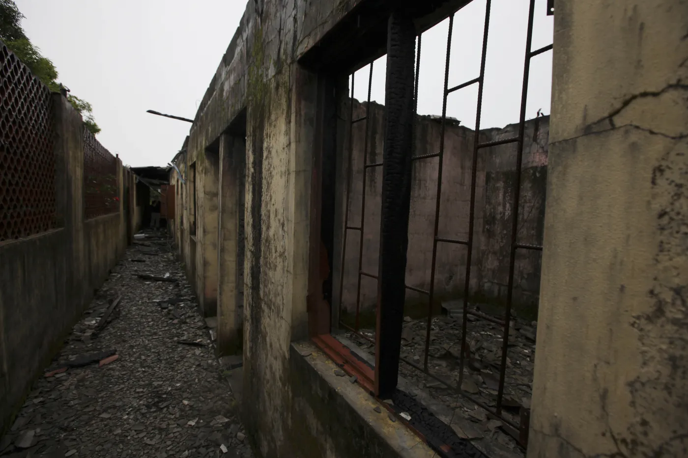 5863345-wiezienie-tekunle-nigeria.jpg