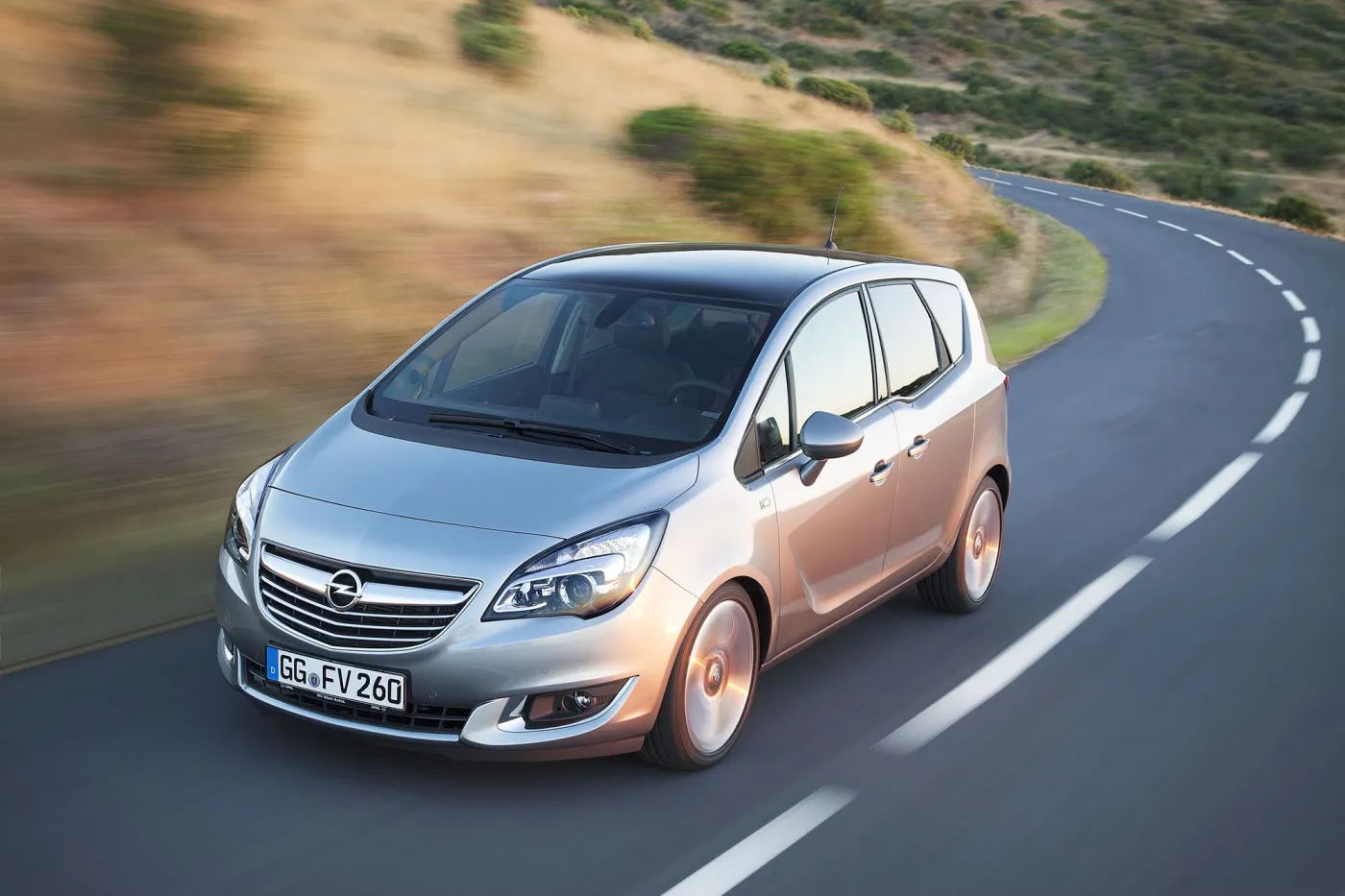5499109-opel-meriva-van-z-niemiec.jpg