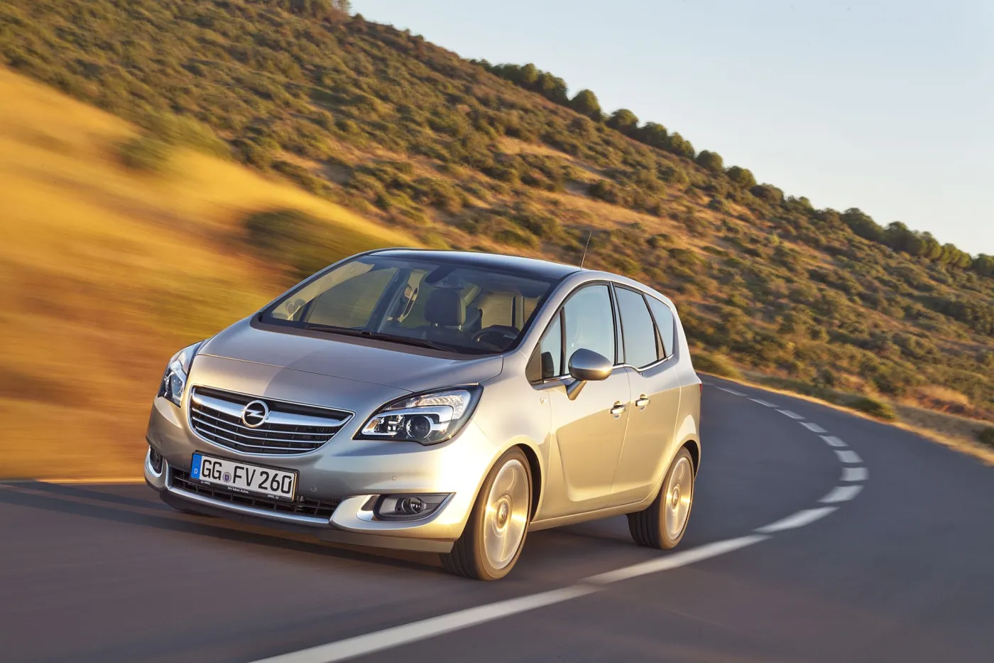 5499138-opel-meriva-van-z-niemiec.jpg