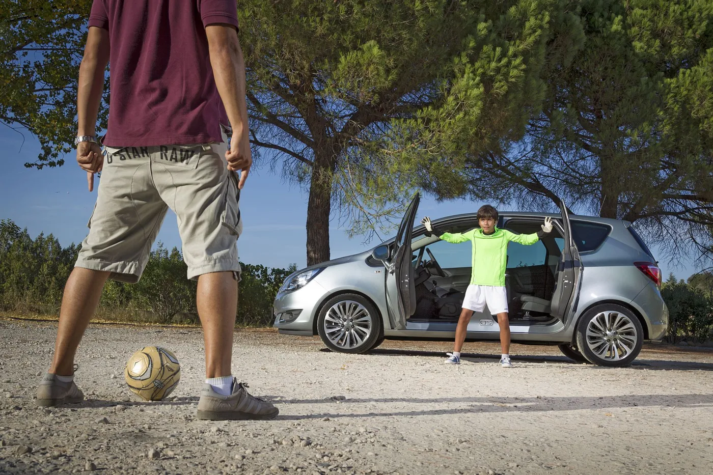 5499399-opel-meriva-van-z-niemiec.jpg