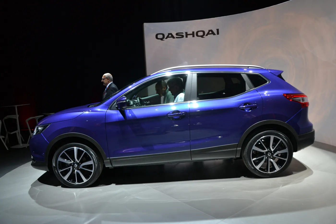 5611224-nissan-qashqai-fot-p-5.jpg