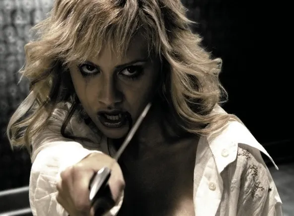 fr_brittany_murphy_263999a_918320.jpg