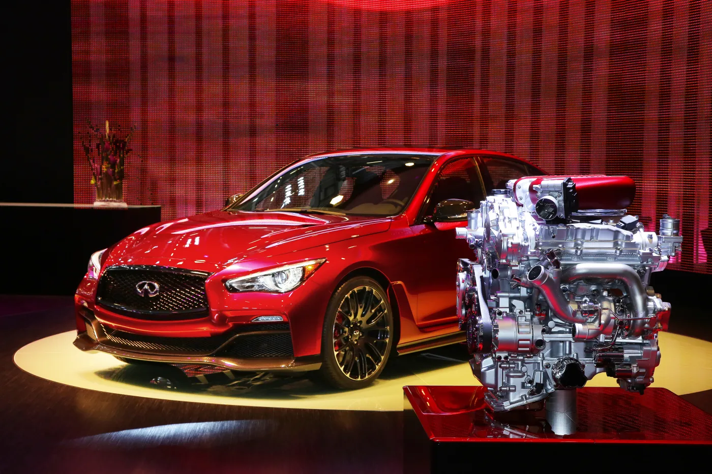6205285-infiniti-gms-058-hires.jpg