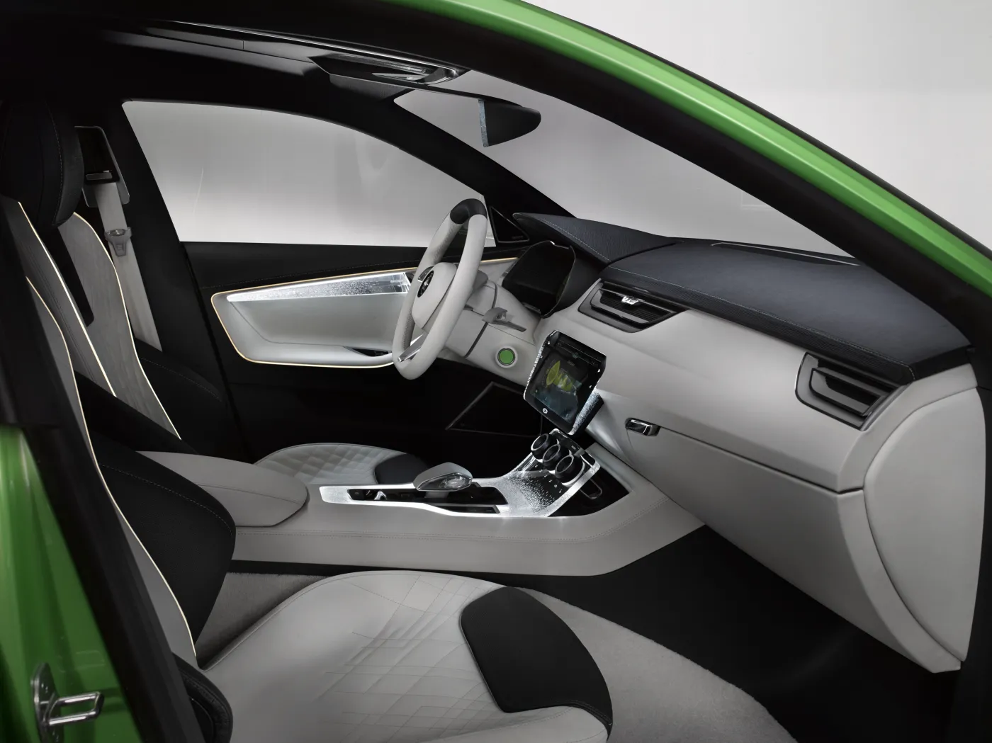 6048074-140302-skoda-visionc-006.jpg