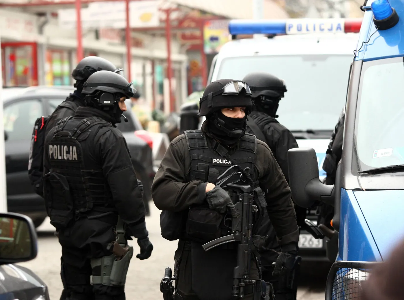 Policyjni antyterroryści