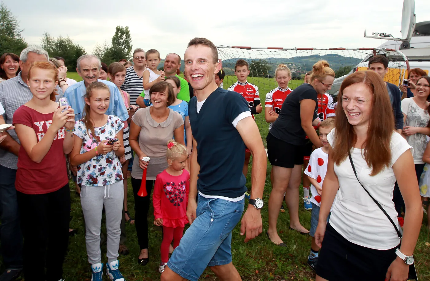 6656854-rafal-majka-zostal-krolem.jpg
