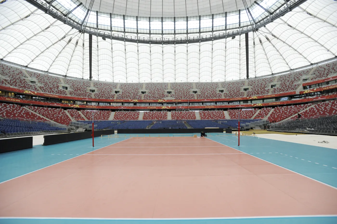 6730048-stadion-narodowy-gotowy.jpg