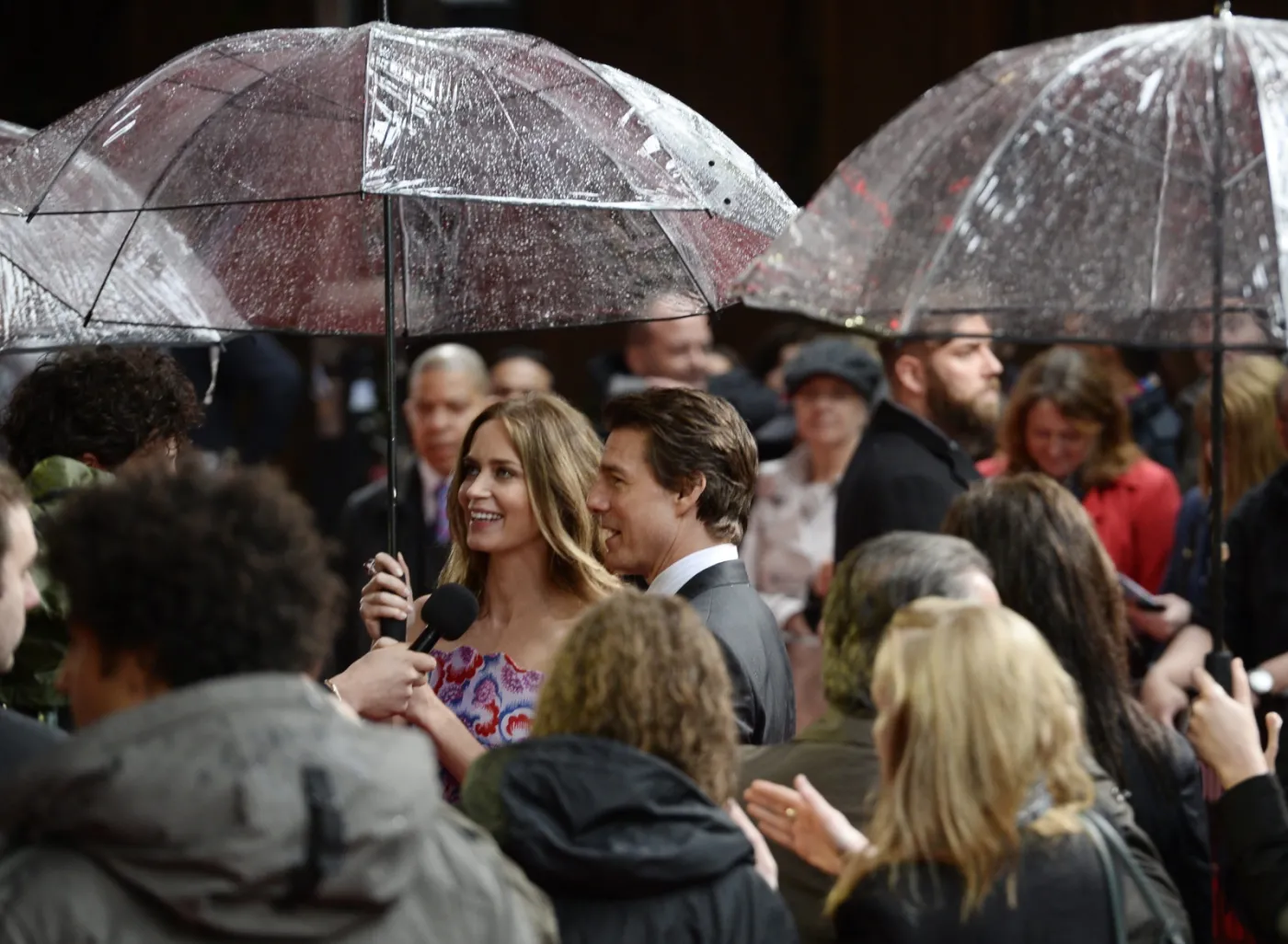 6353936-tom-cruise-i-emily-blunt.jpg