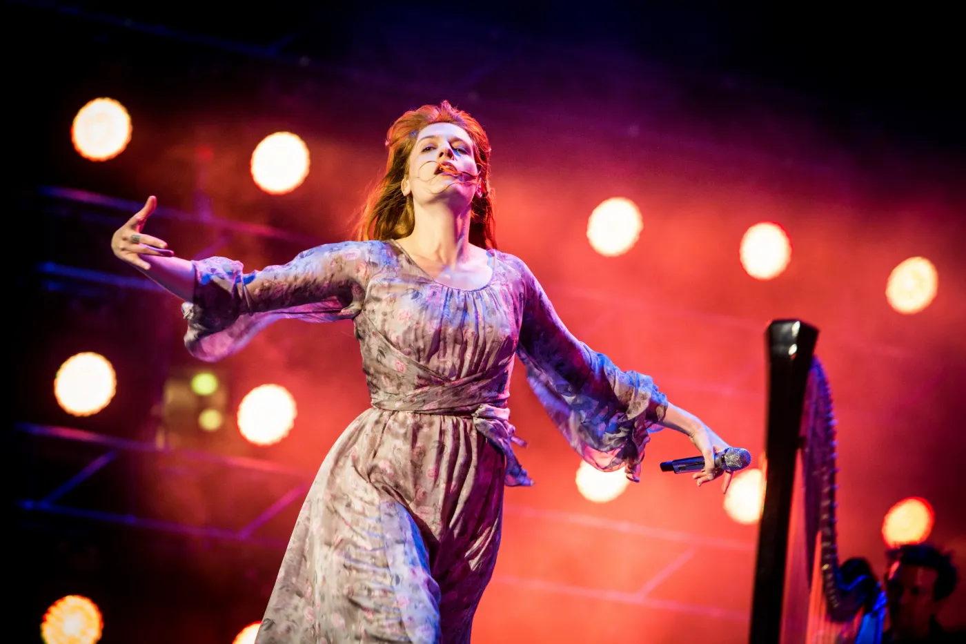 6428967-florence-and-the-machine.jpg